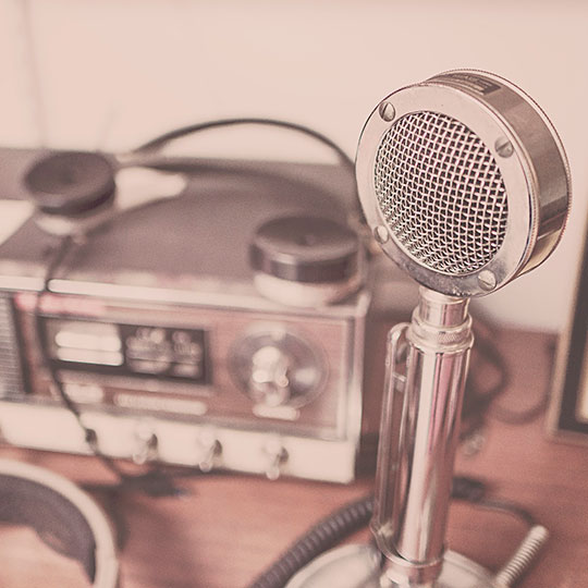 Радиостанция лофт-комплекса Loft.FM Радиостанция лофт-комплекса Loft.FM